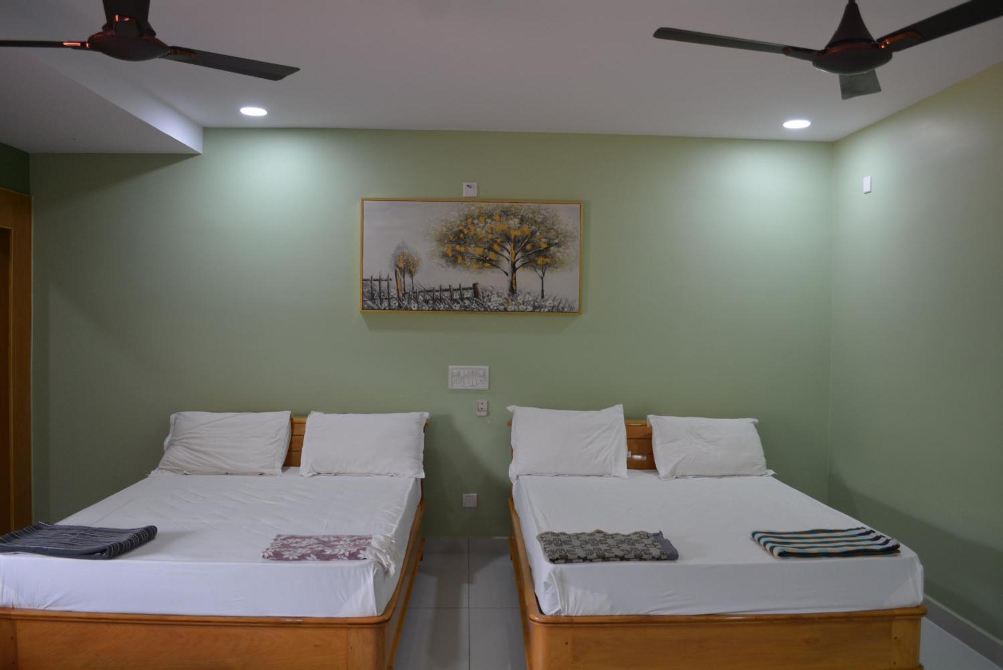 Yanam Resorts Exteriör bild