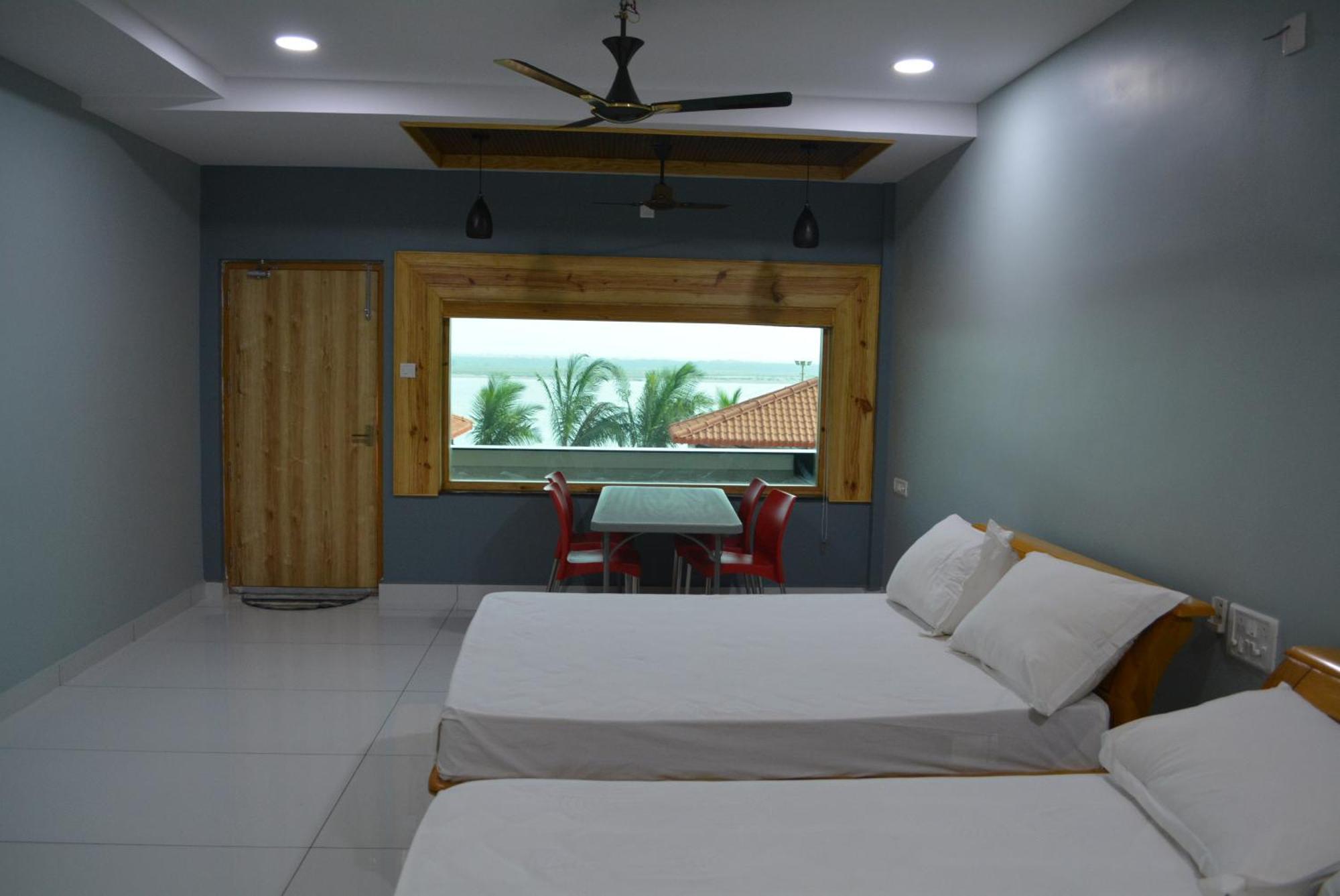 Yanam Resorts Exteriör bild